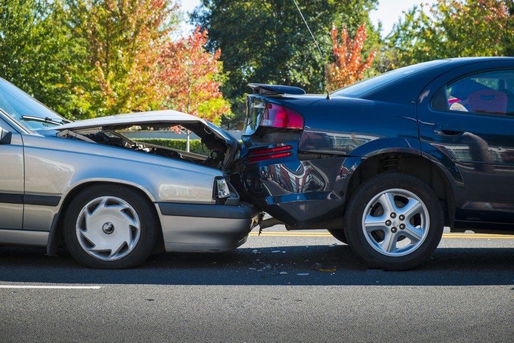 Car accident involving 2 vehicles